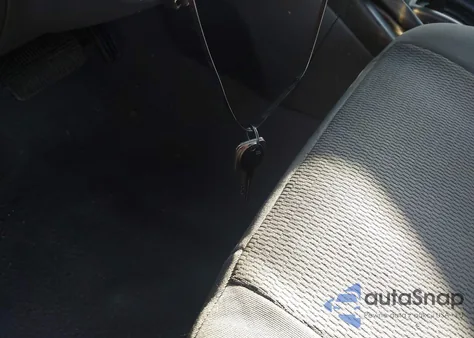 2002 Nissan Frontier Xe-V6 z USA, uszkodzony, nr VIN 1N6ED26Y52C359412